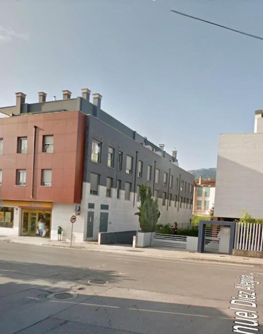 Precioso - Moderno Terraza Y Parking, 2 Hab, 2 Banos, 6-7 Pers - Dispo Junio!! Llanes Exterior foto