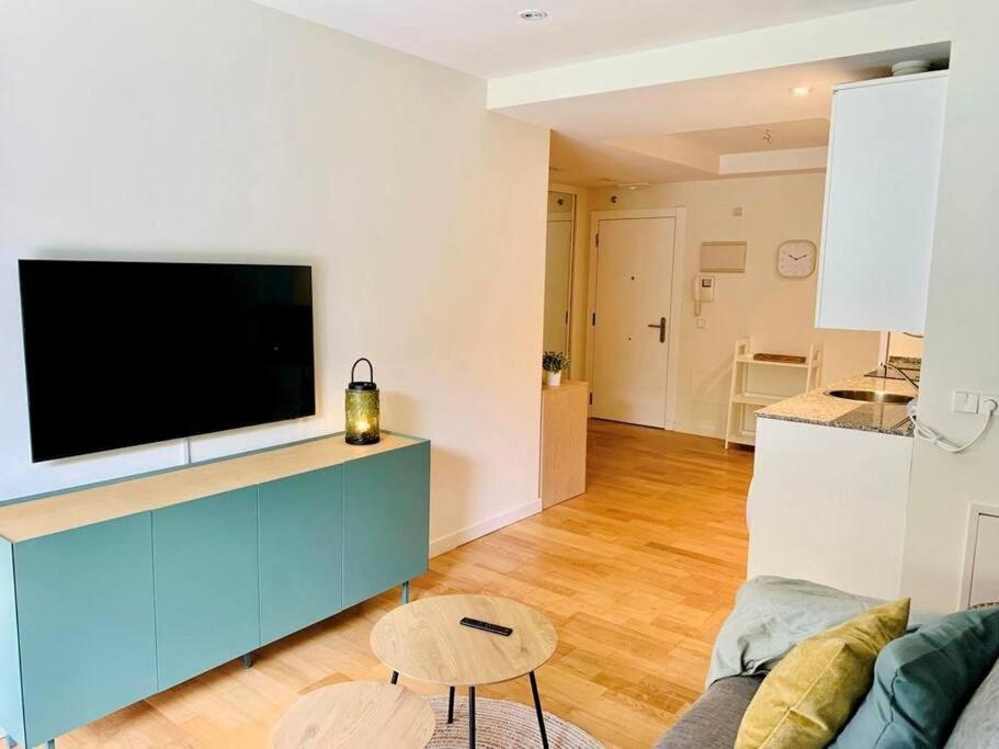 Precioso - Moderno Terraza Y Parking, 2 Hab, 2 Banos, 6-7 Pers - Dispo Junio!! Llanes Exterior foto